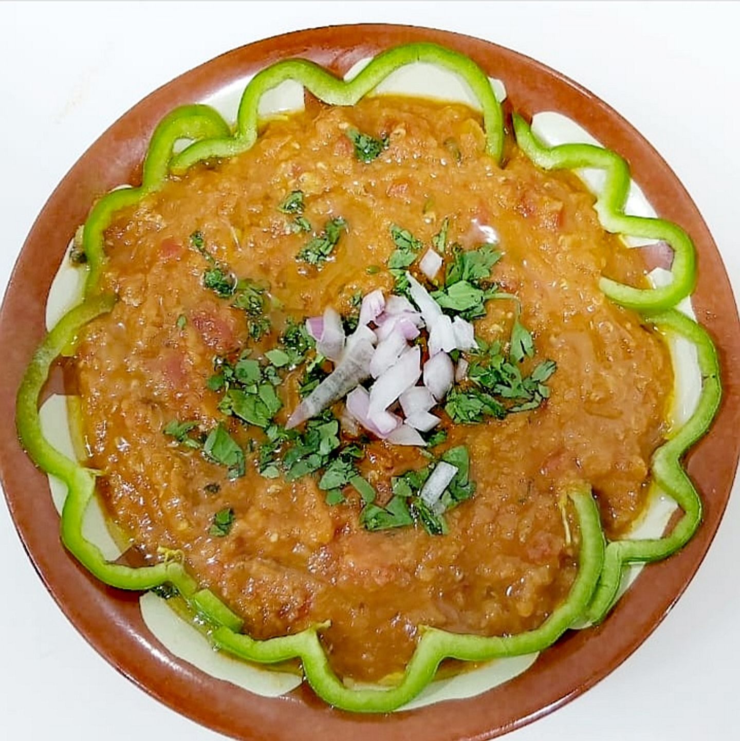 طبق عدس مكشن
