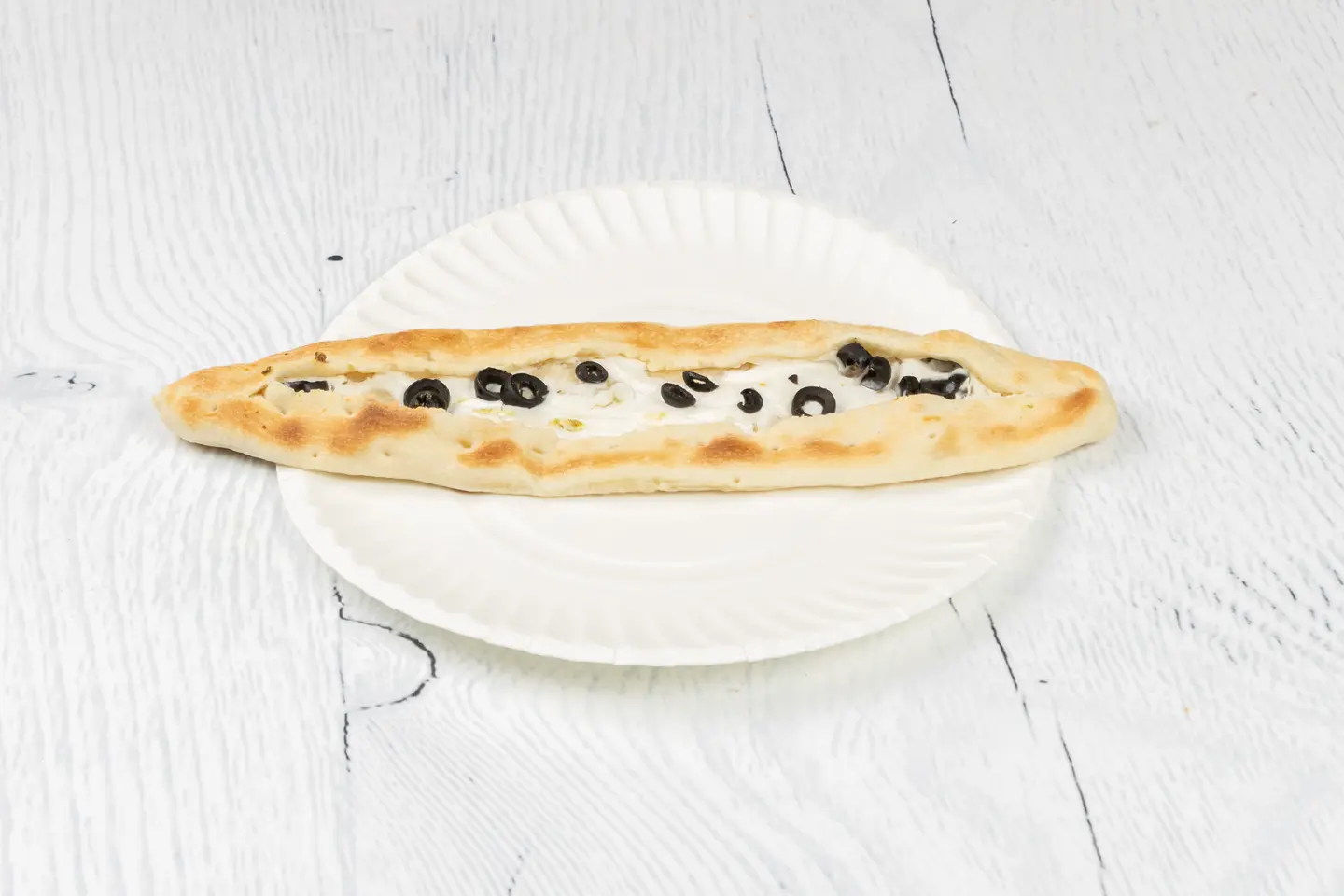 جبن زيتون