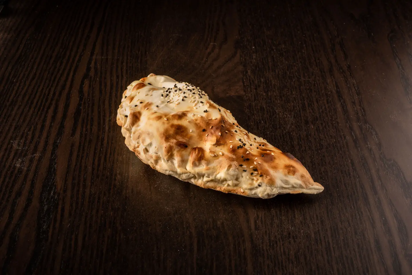 منقوشة جبنة مقفلة