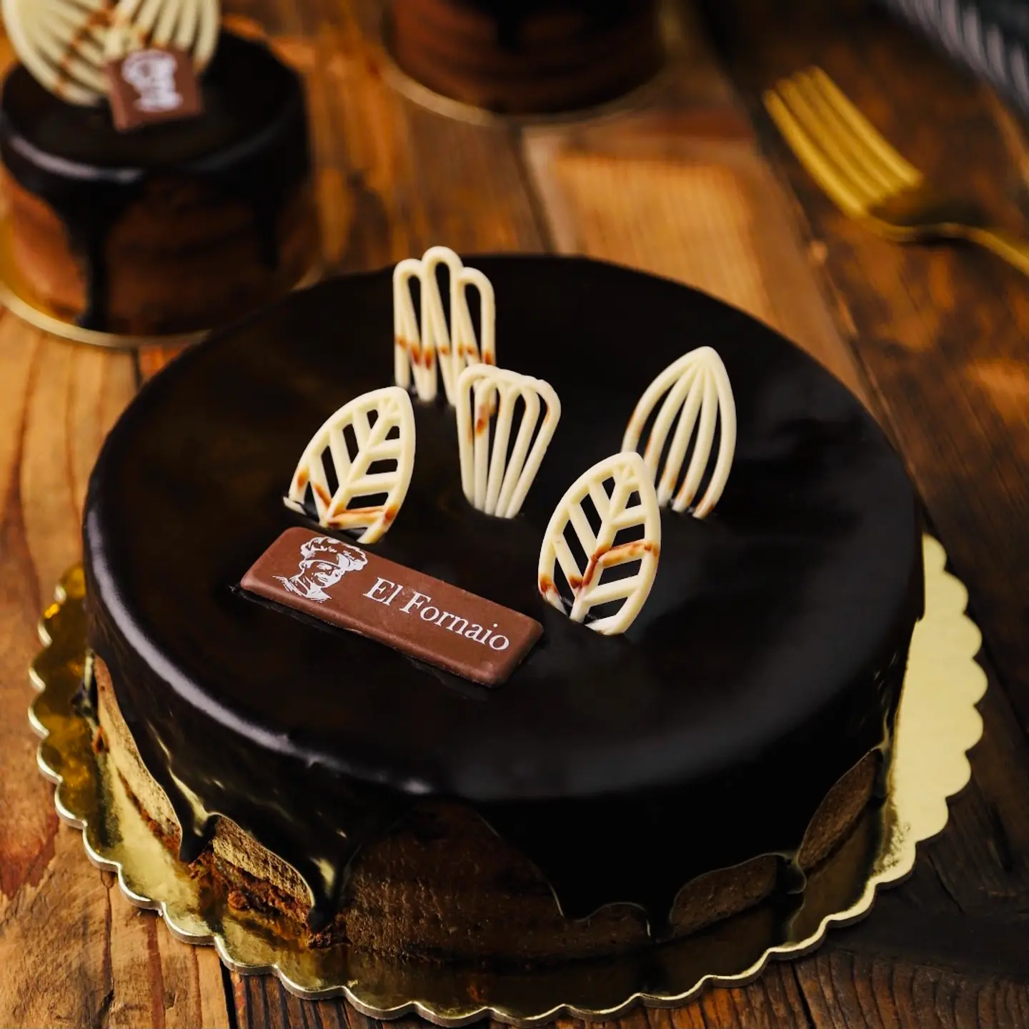 Chocolate Hazelnut Cake Medium