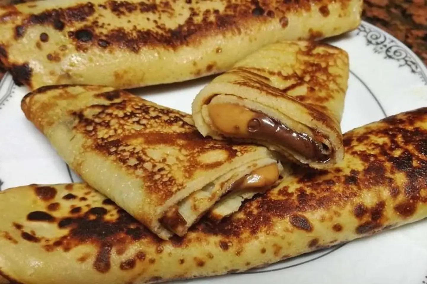 Peanut & Nutella Pie