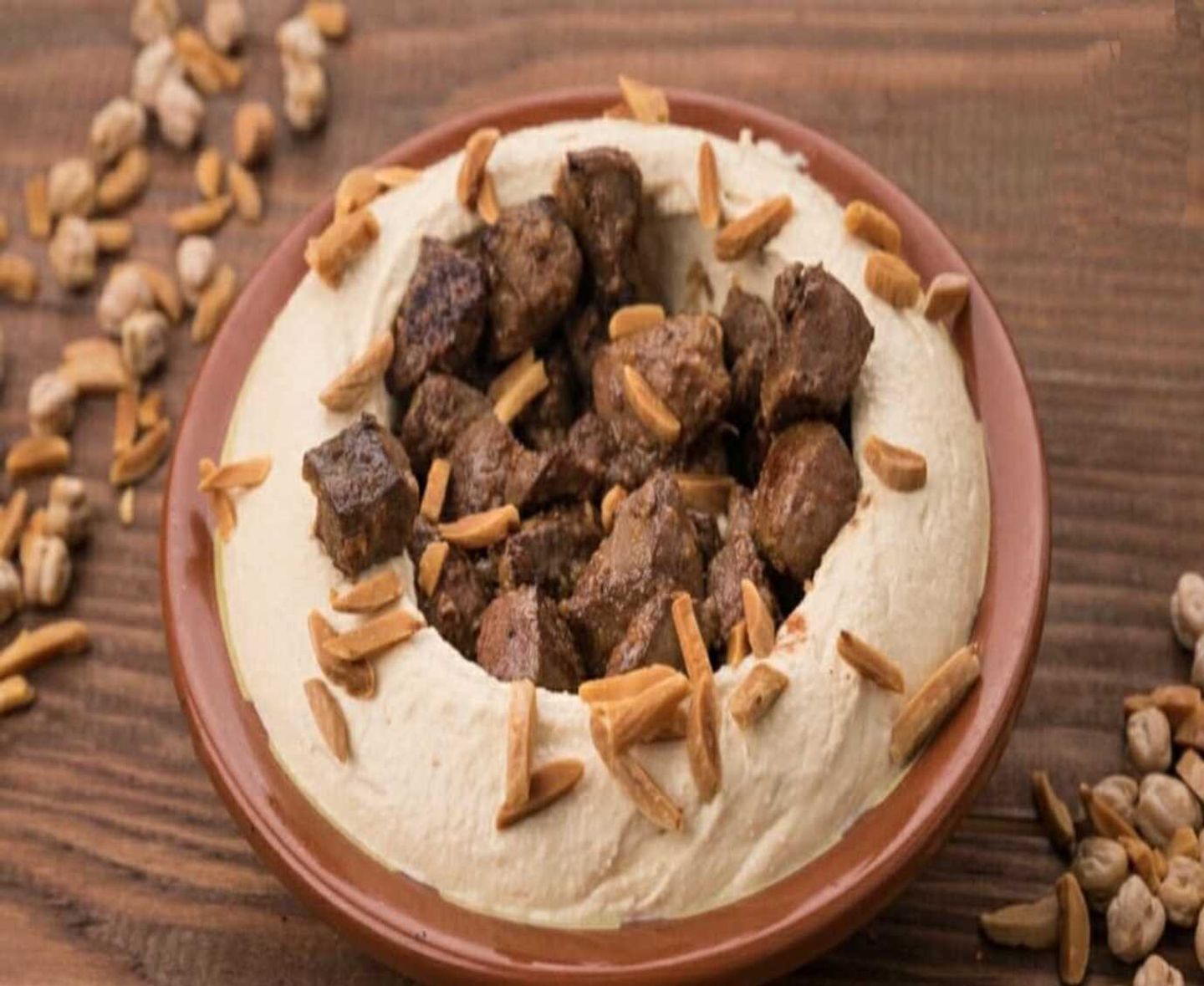 حمص بالكبدة