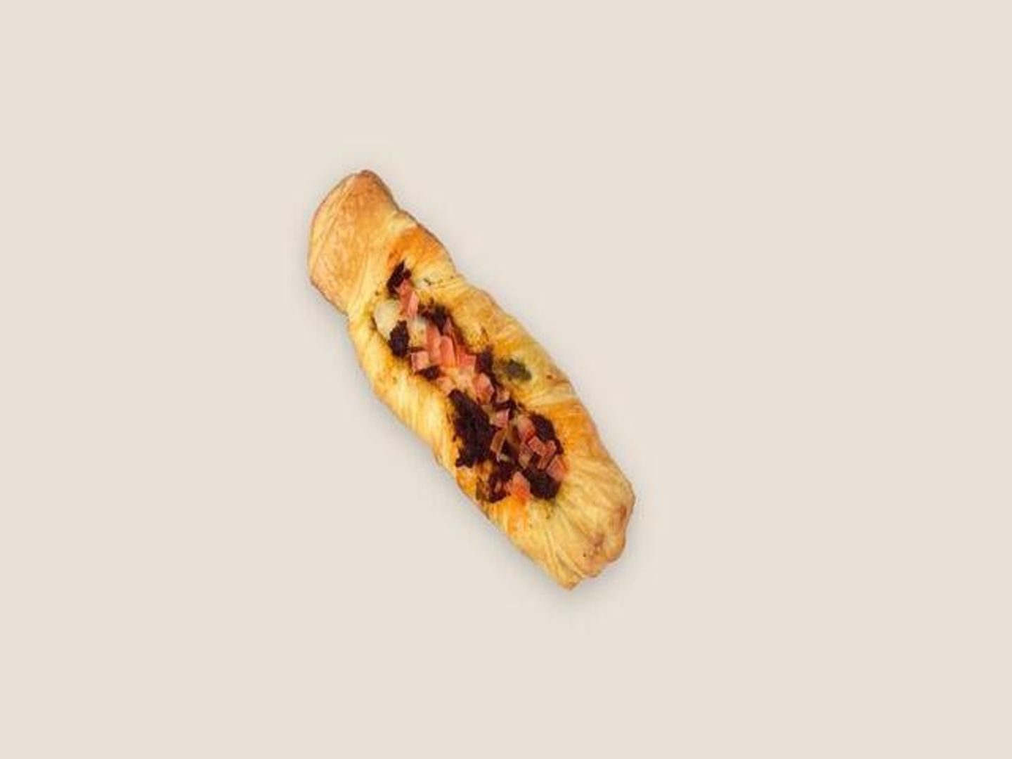 حلومي بالبيستو
