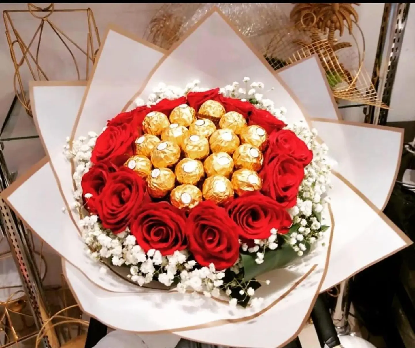 Royal Roche Bouquet