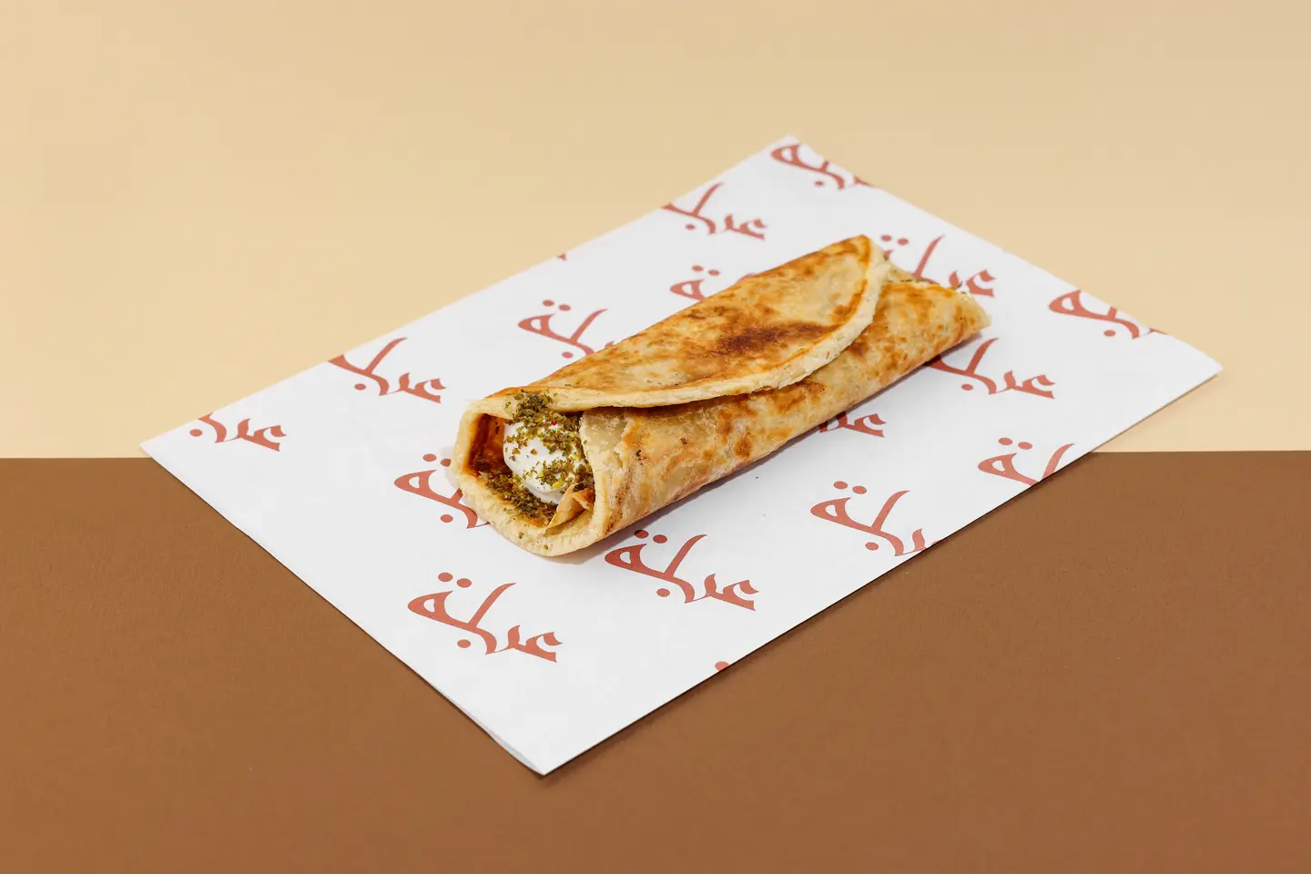 لبنه بالزعتر