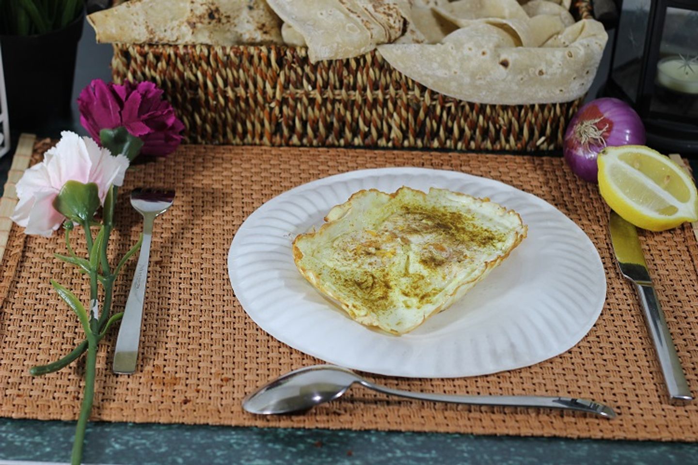 صحن بيض سادة