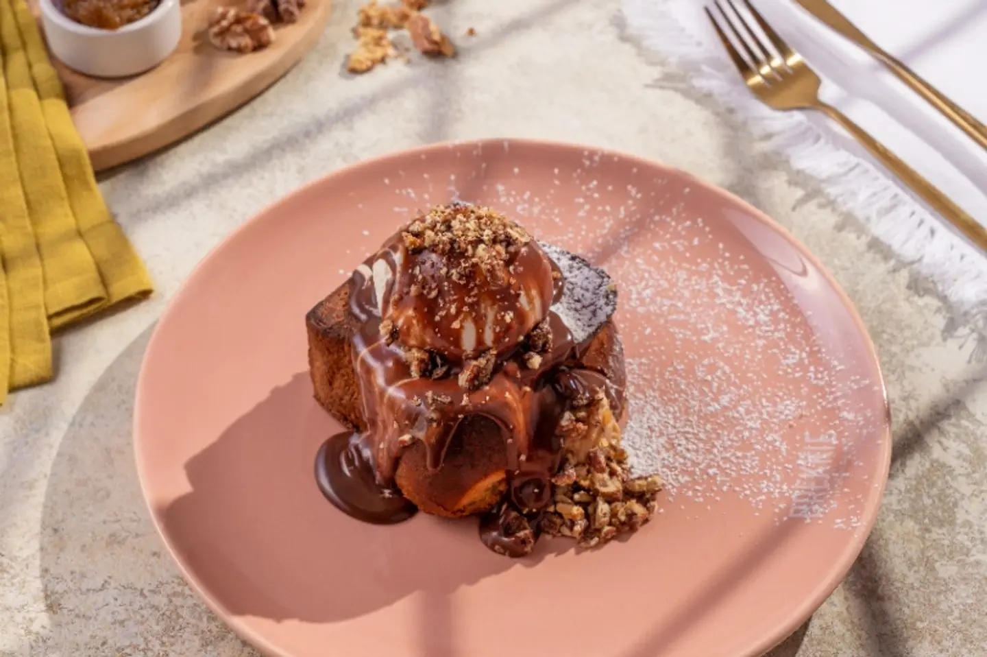 Dates Maamoul French Toast