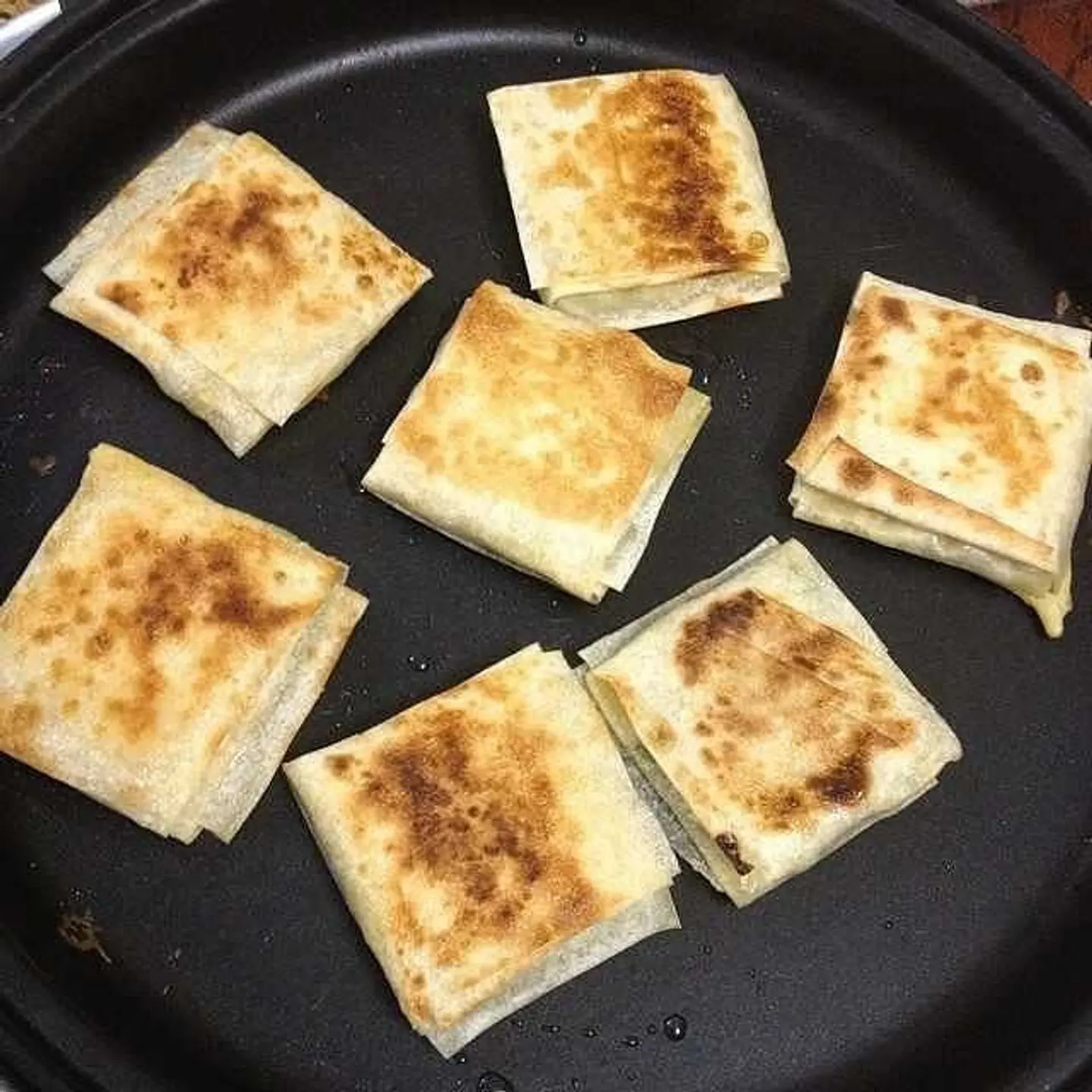Sweet Mutabbak With Cream