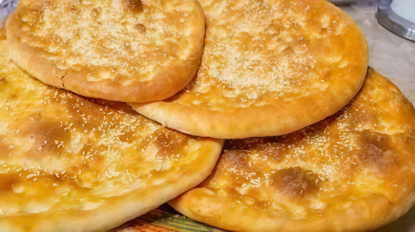 Tamis Bread With Ghee And Sugar