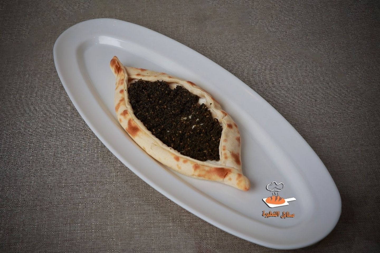 قارب لبنة وزعتر