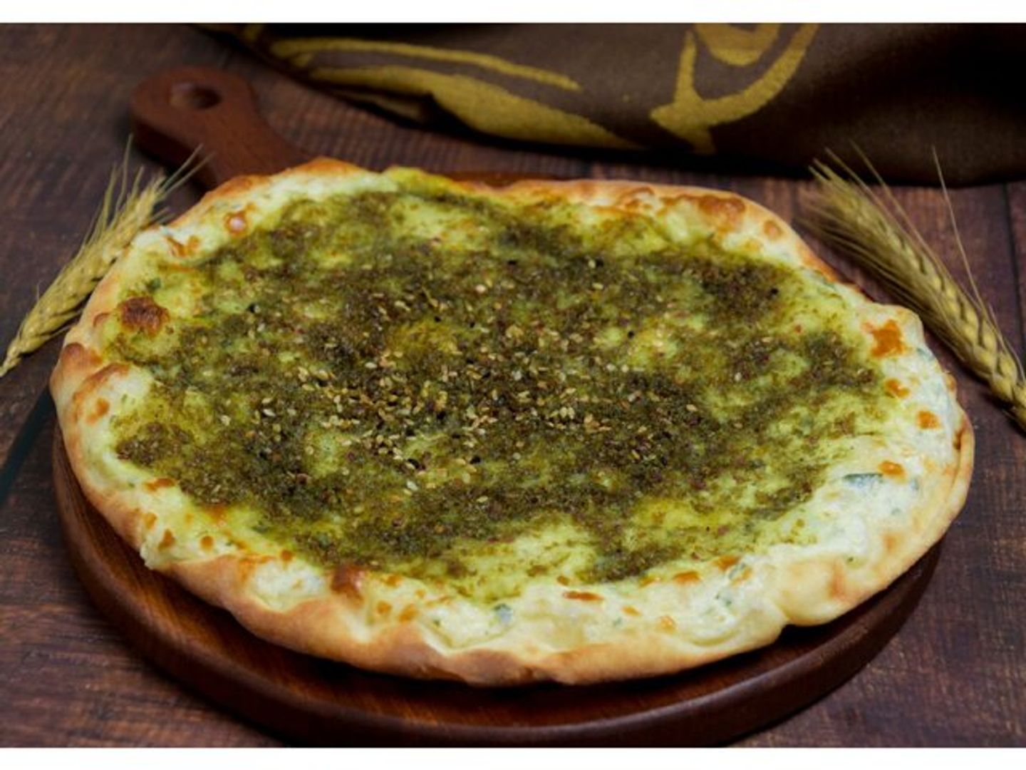 جبنة سائلة بالزعتر دائري