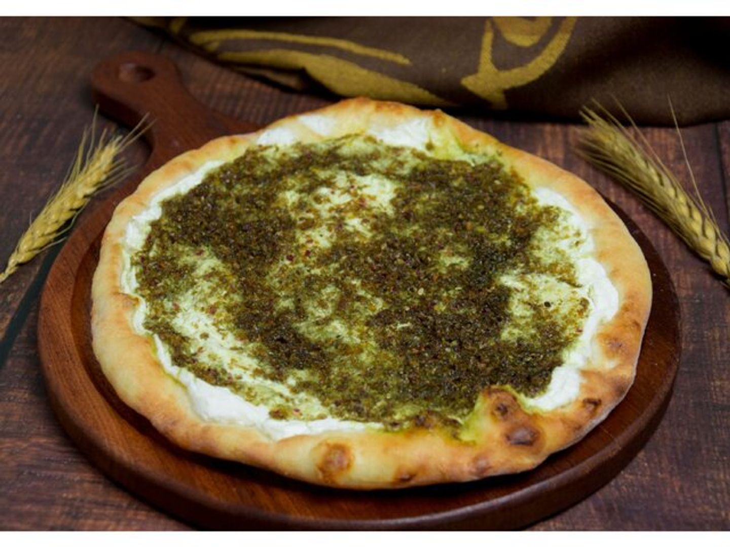 لبنة بالزعتر دائري