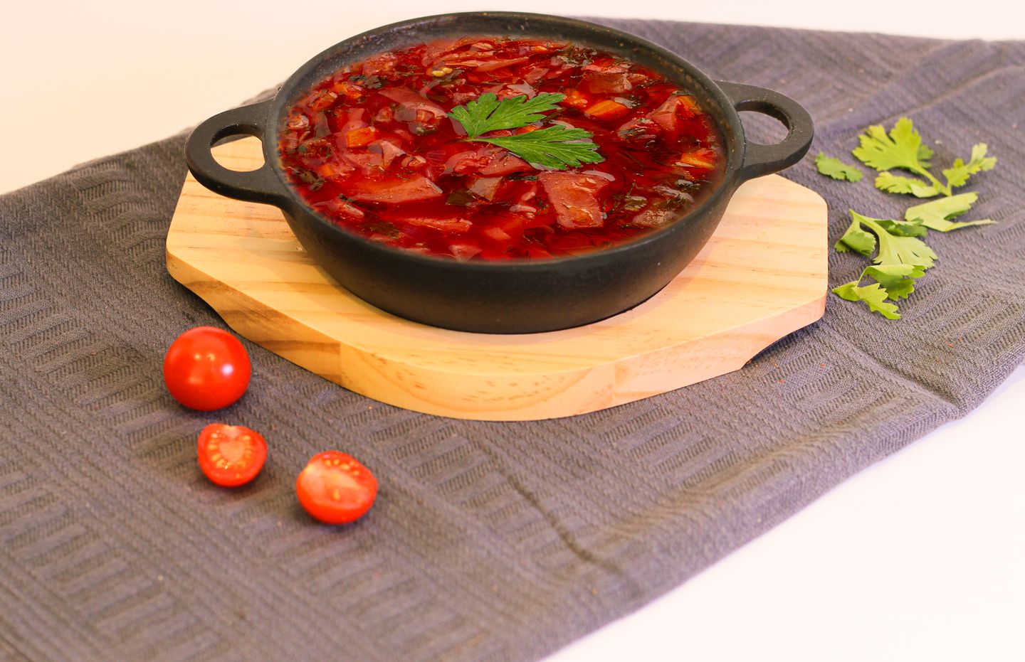 Foul With Onion And Tomato