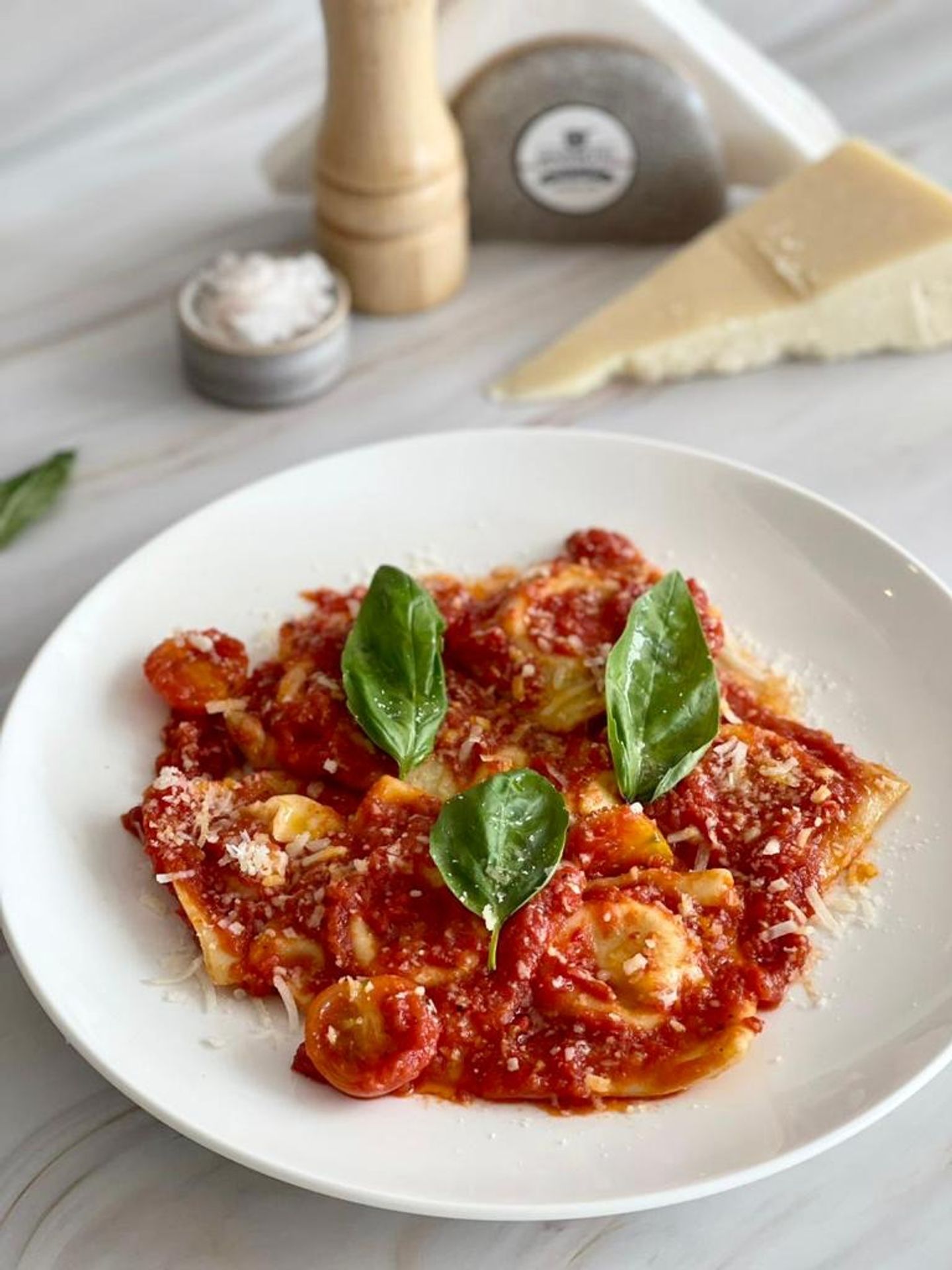 Ravioli Burrata (Saracito)