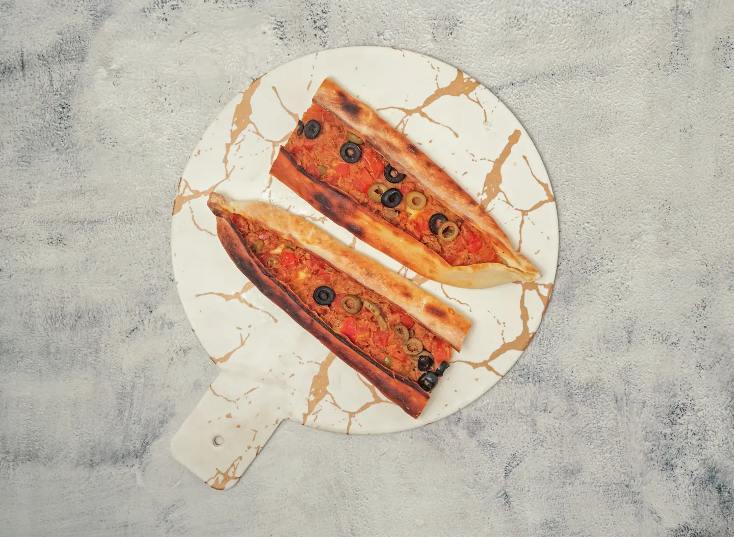 Tuna With Olives Pie