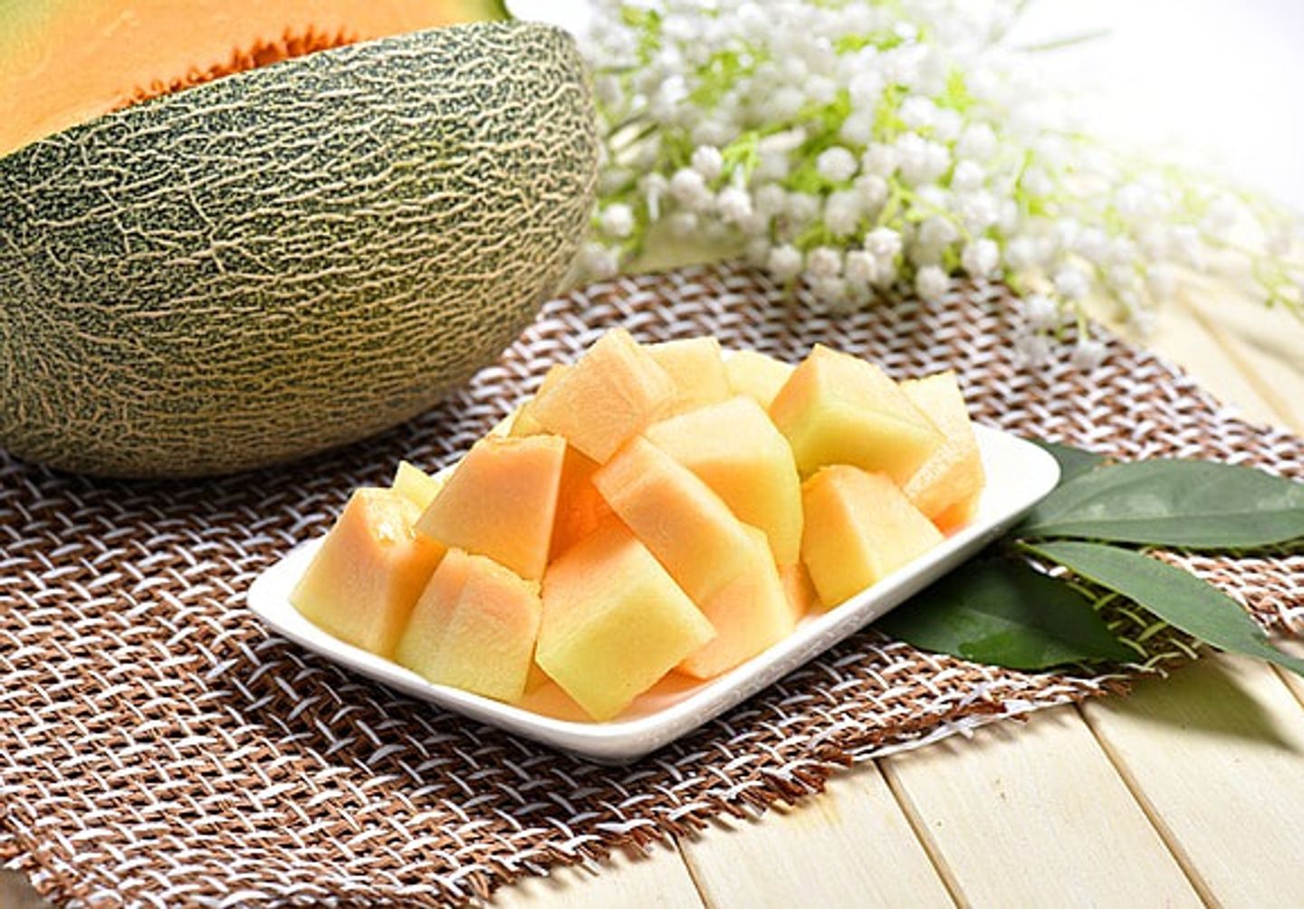 طبق شمام