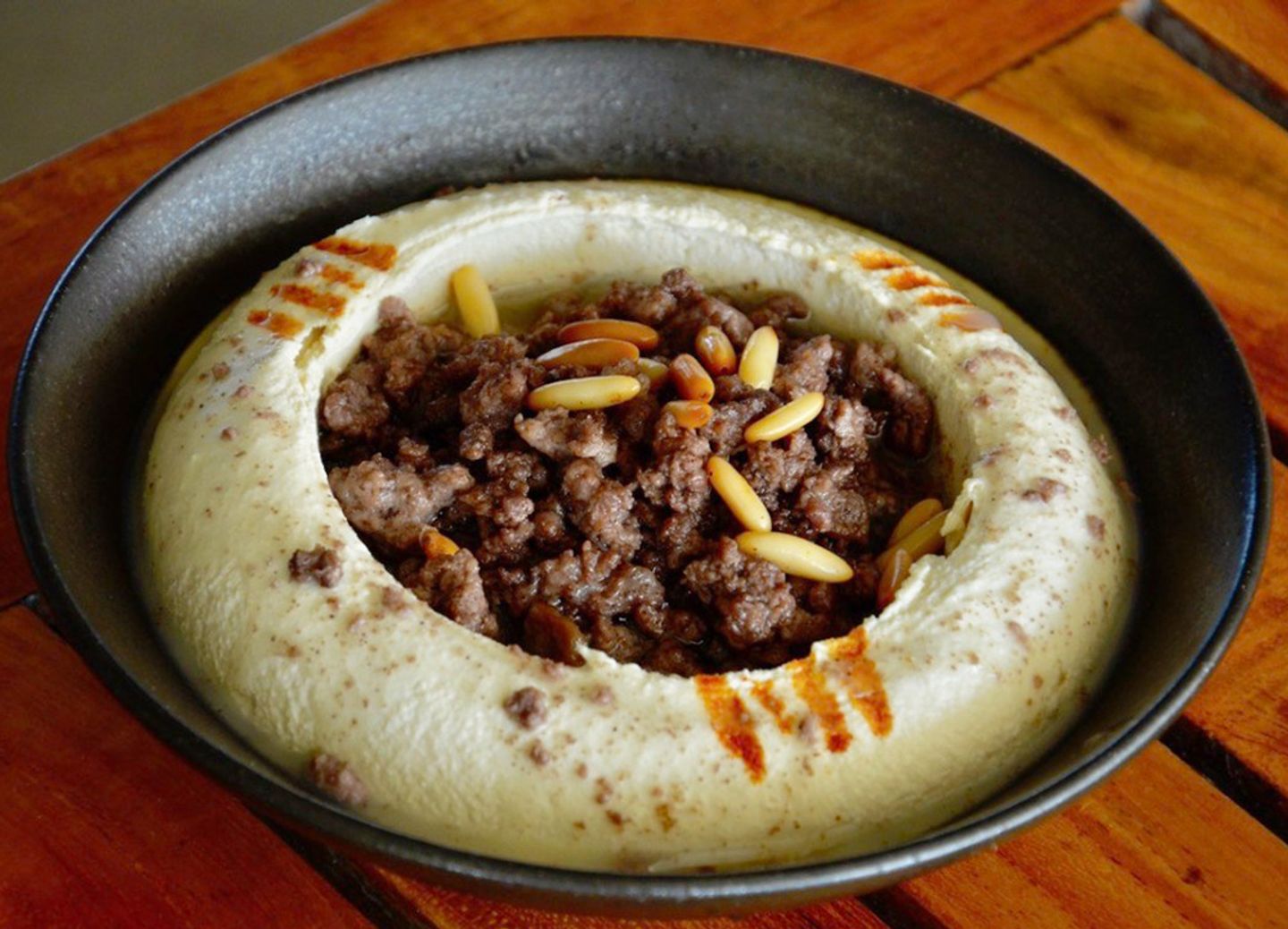 Hummus With Meat