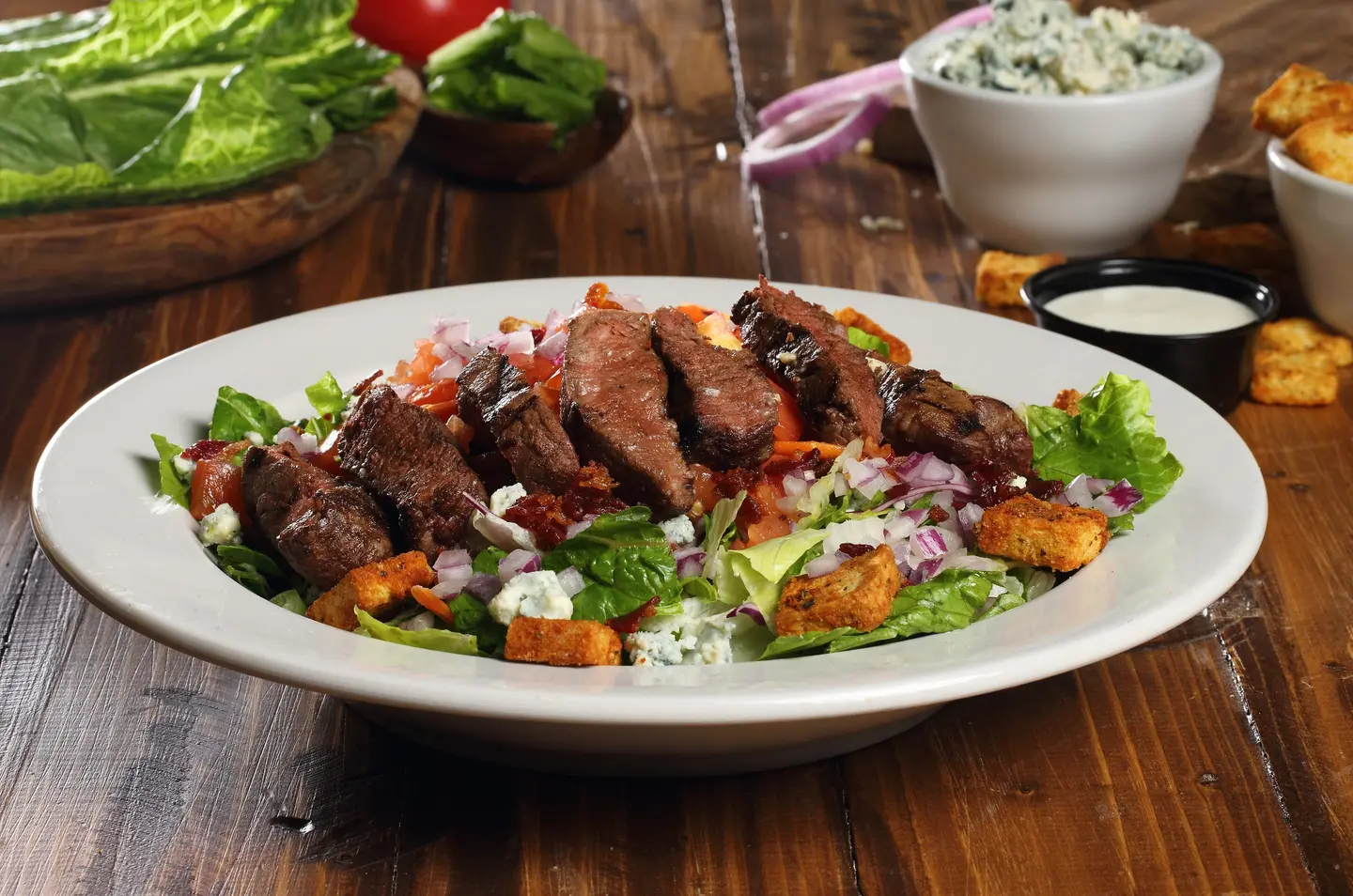 Steakhouse Salad