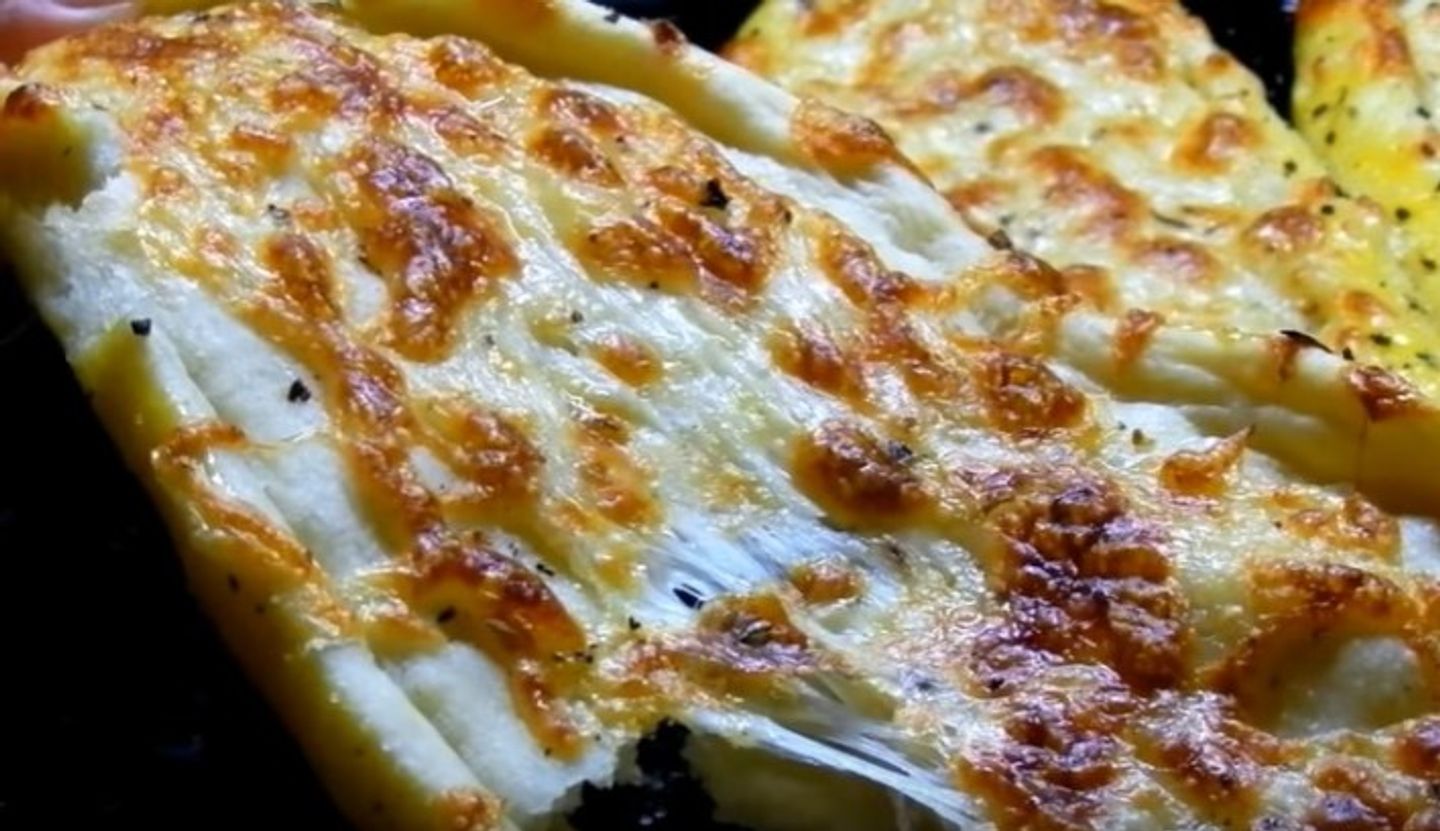 جبنة موزاريلا
