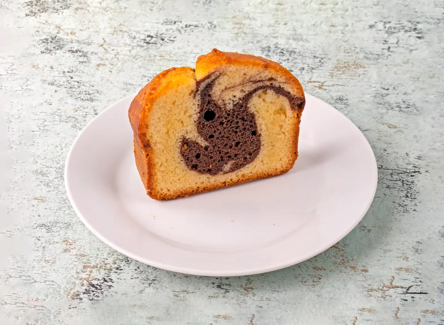 English Marble Chocolate Cake