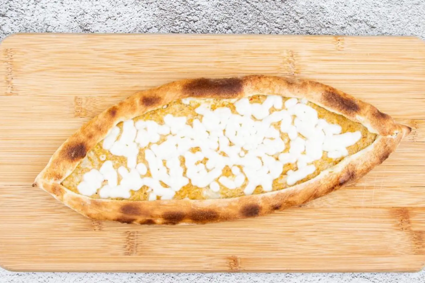 فطيرة موزاريلا