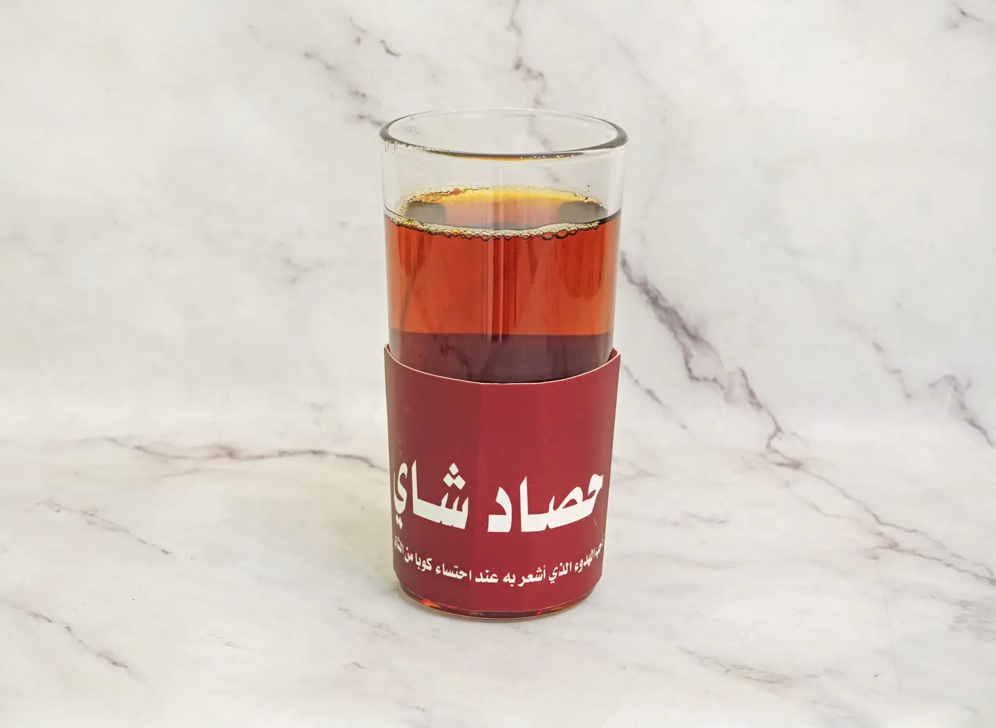 ترمس شاي أحمر