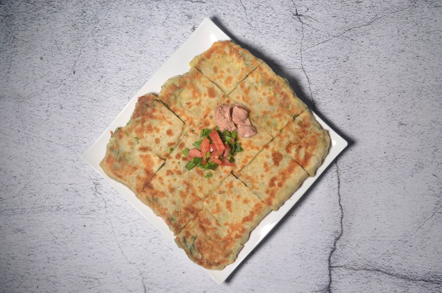 مطبق تونة