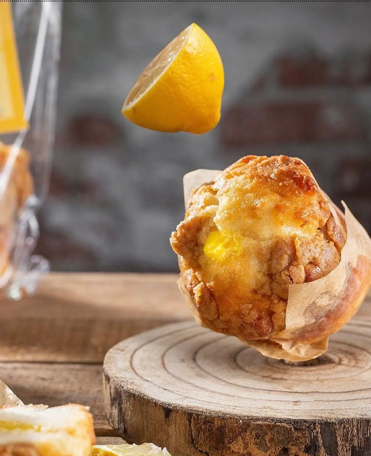 Lemon Muffin