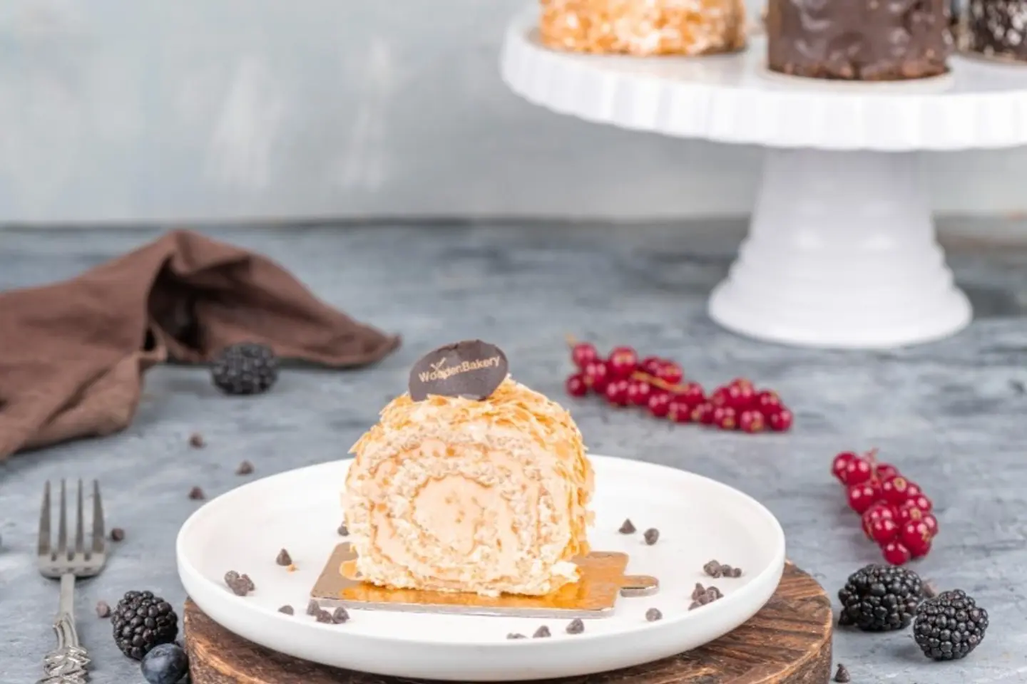 Swiss Roll Almond