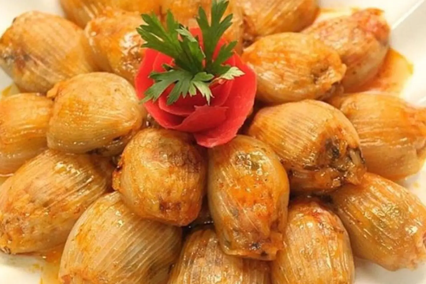 Onion Mahshi