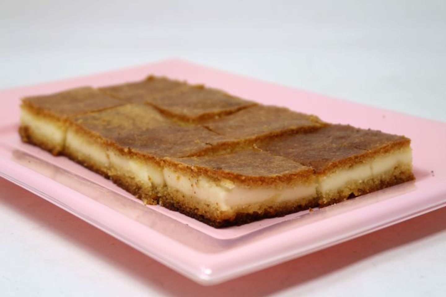 بسبوسة بالقشطة