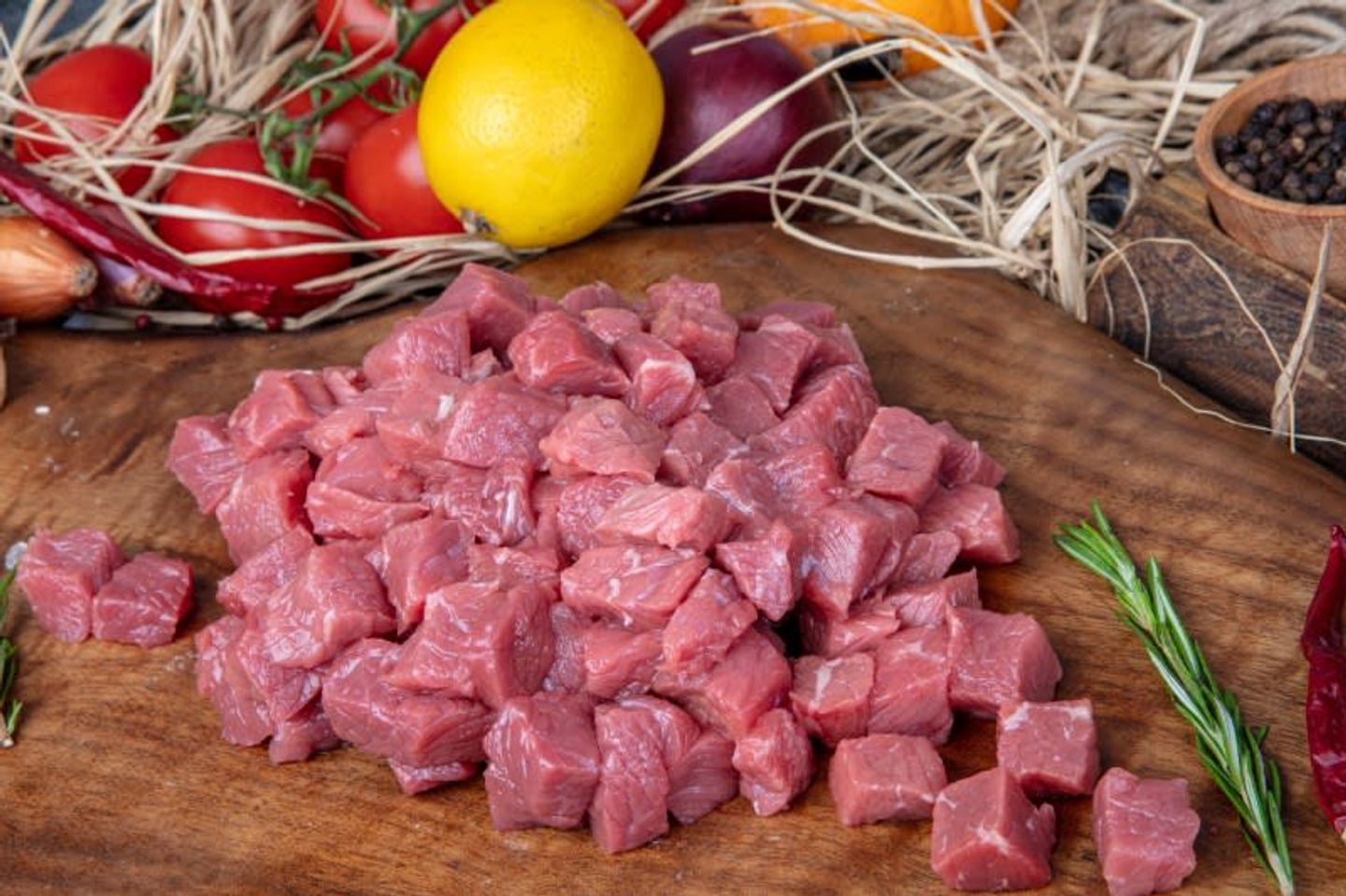 Fresh Boneless Diced Lamb (Sawakni) 1 Kg