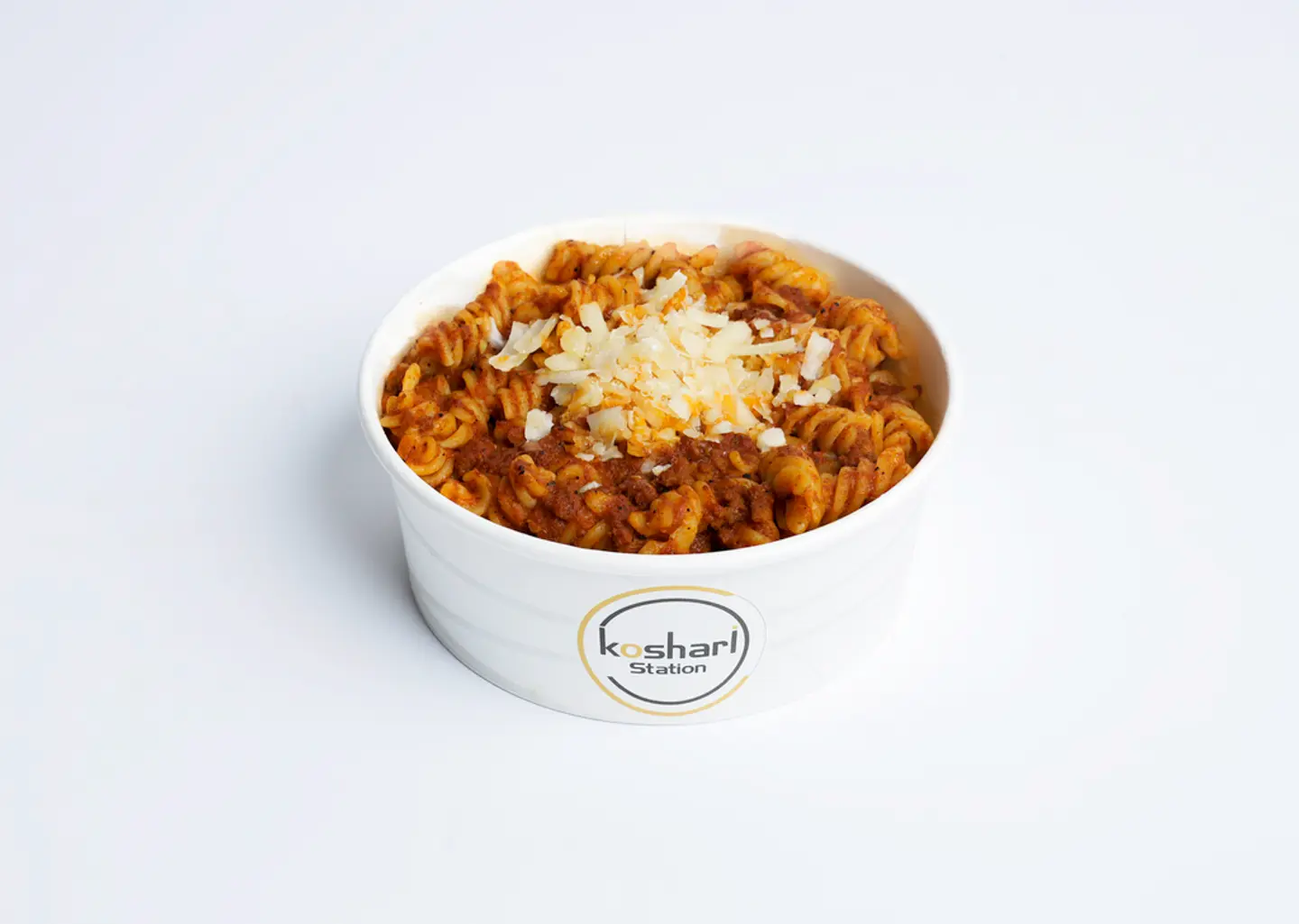 باستا اللحم المفروم كبير