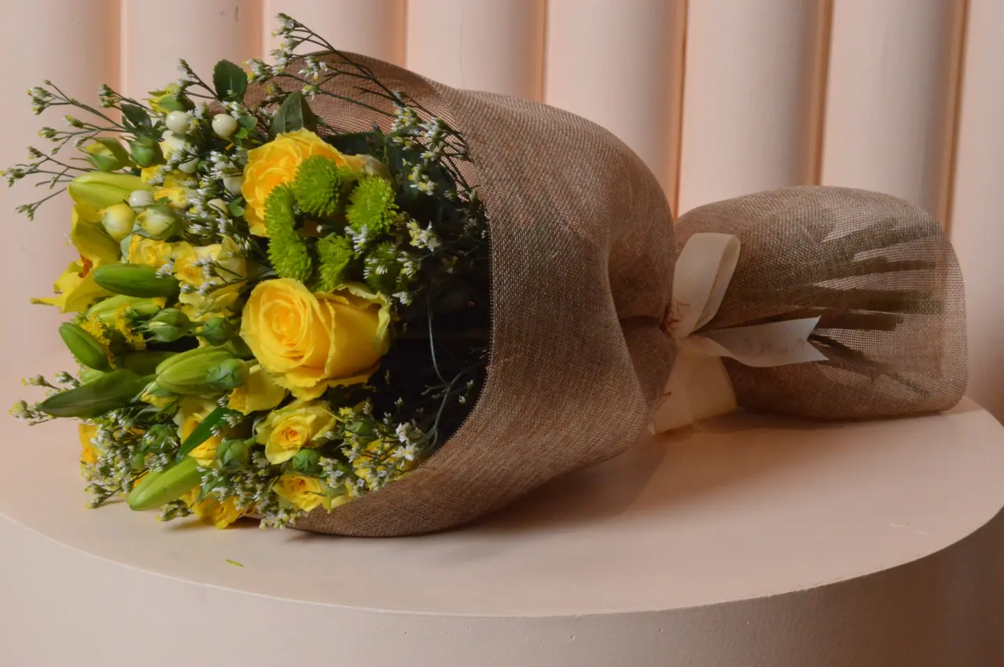 Bouquet With Burlap Wrap