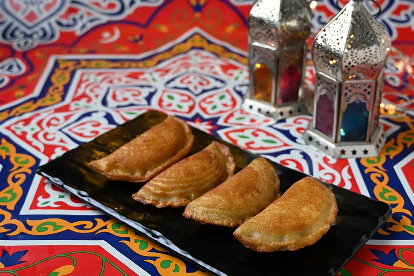 قطايف قشطة مفرزنةِ