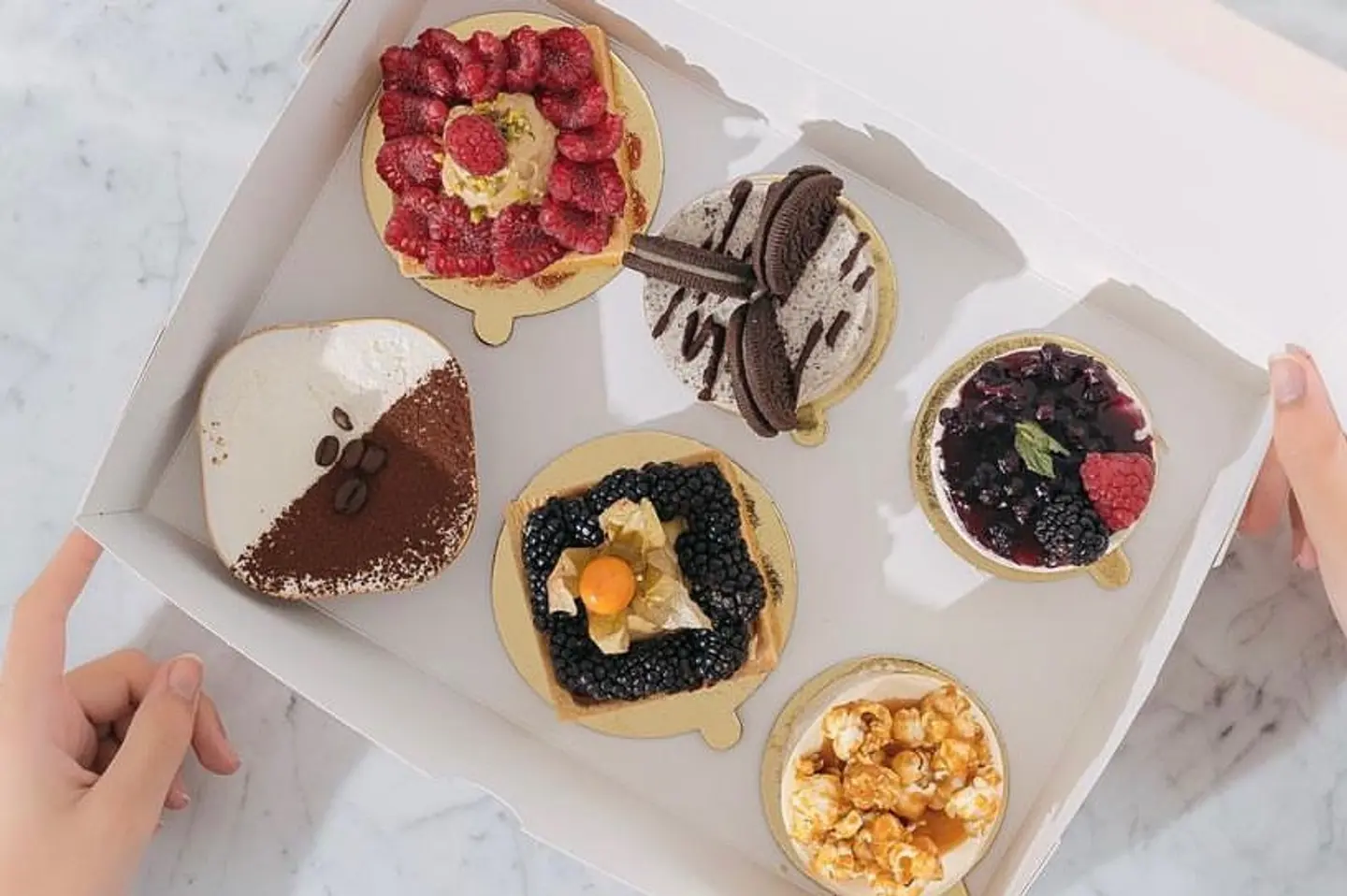 6 Pieces Of Cakes