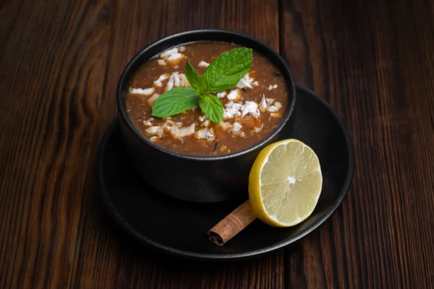 شوربة حامض و حار بالدجاج