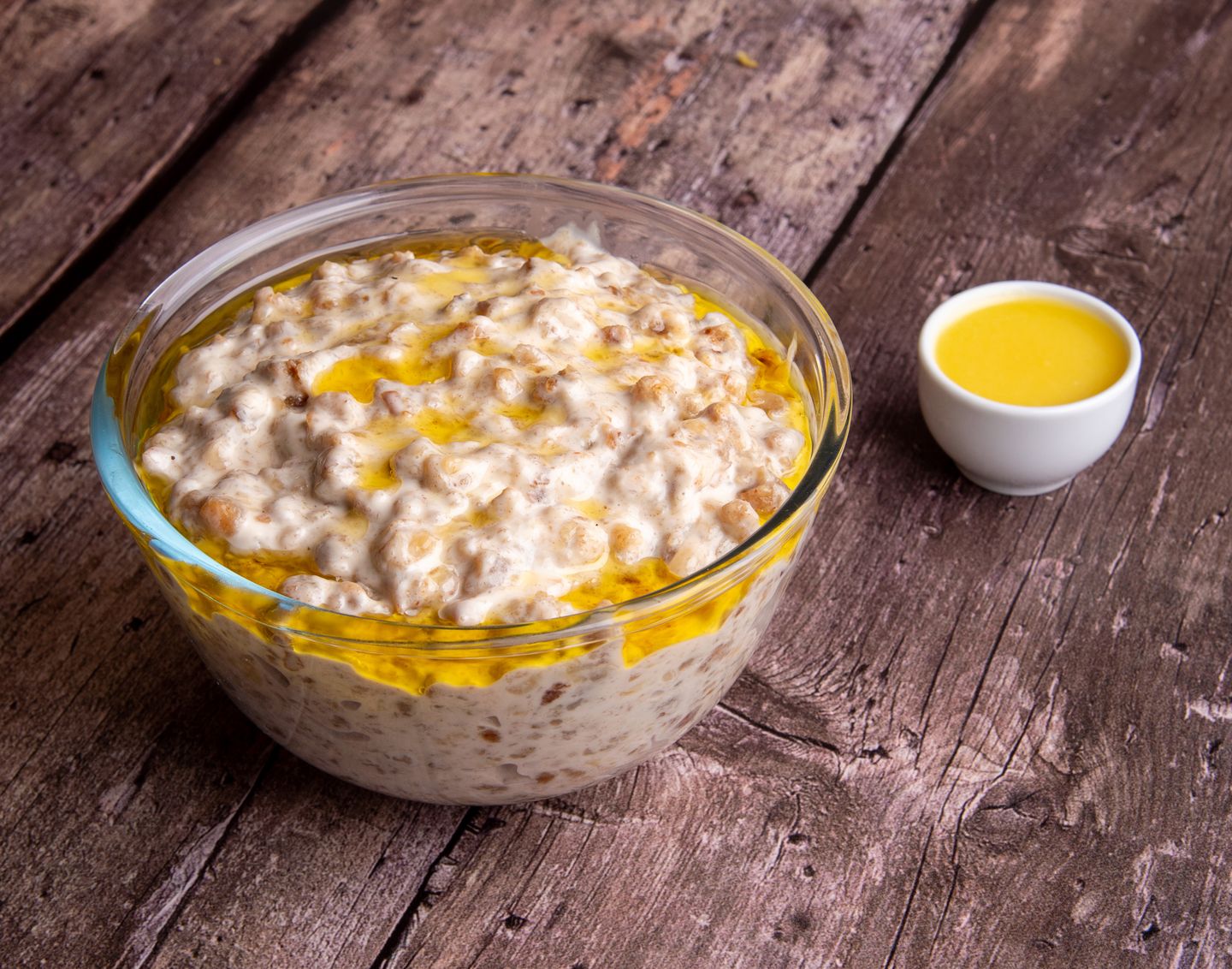 Cream With Honey And Ghee Masoub