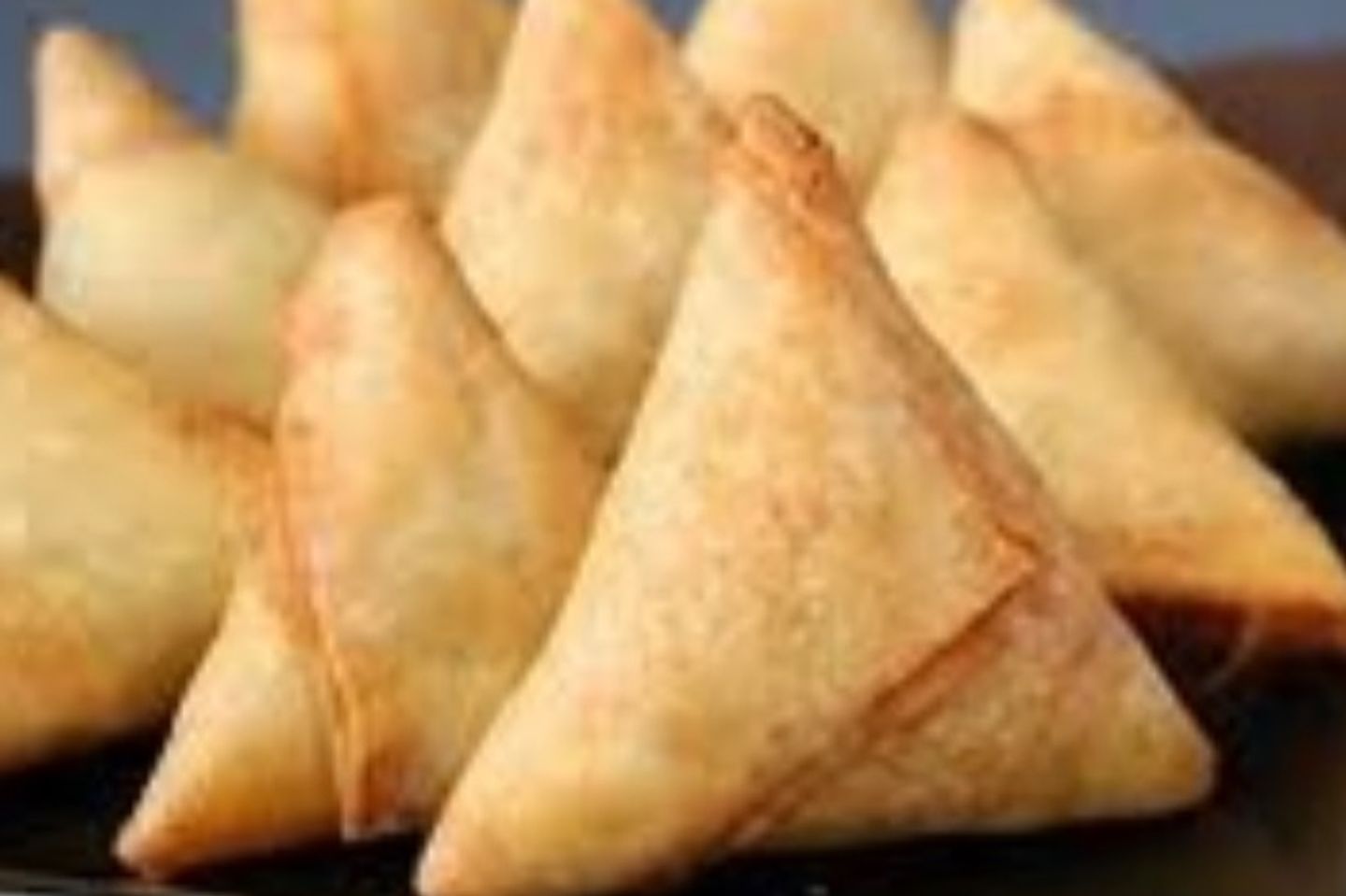 Samboosa Salty Cheese 8 Pieces