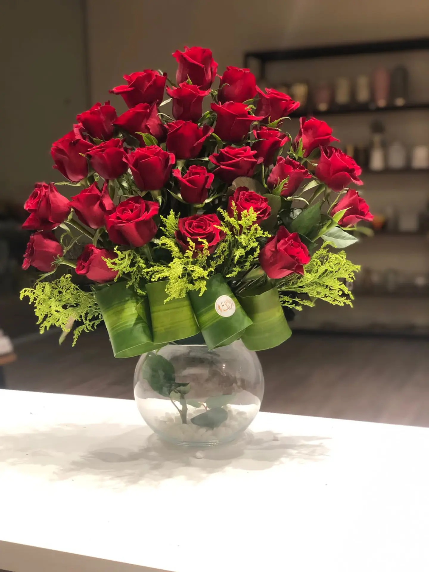 Elegant Gory Vase