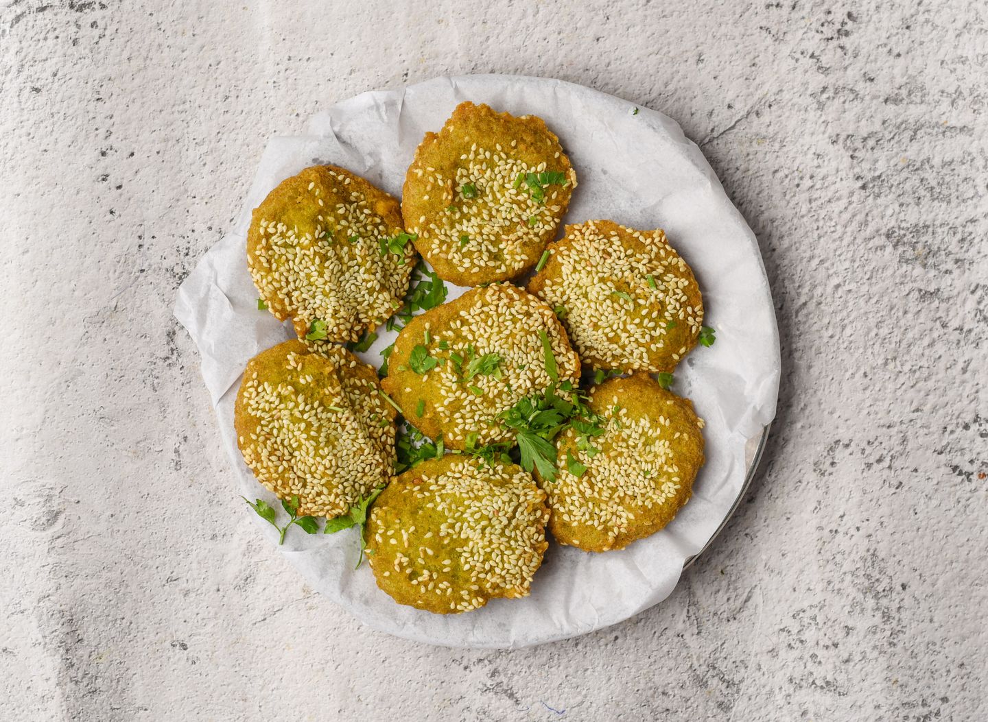فلافل بالسمسم