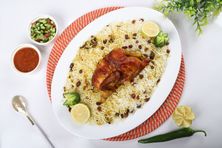 نصف دجاج شواية رز ابيض