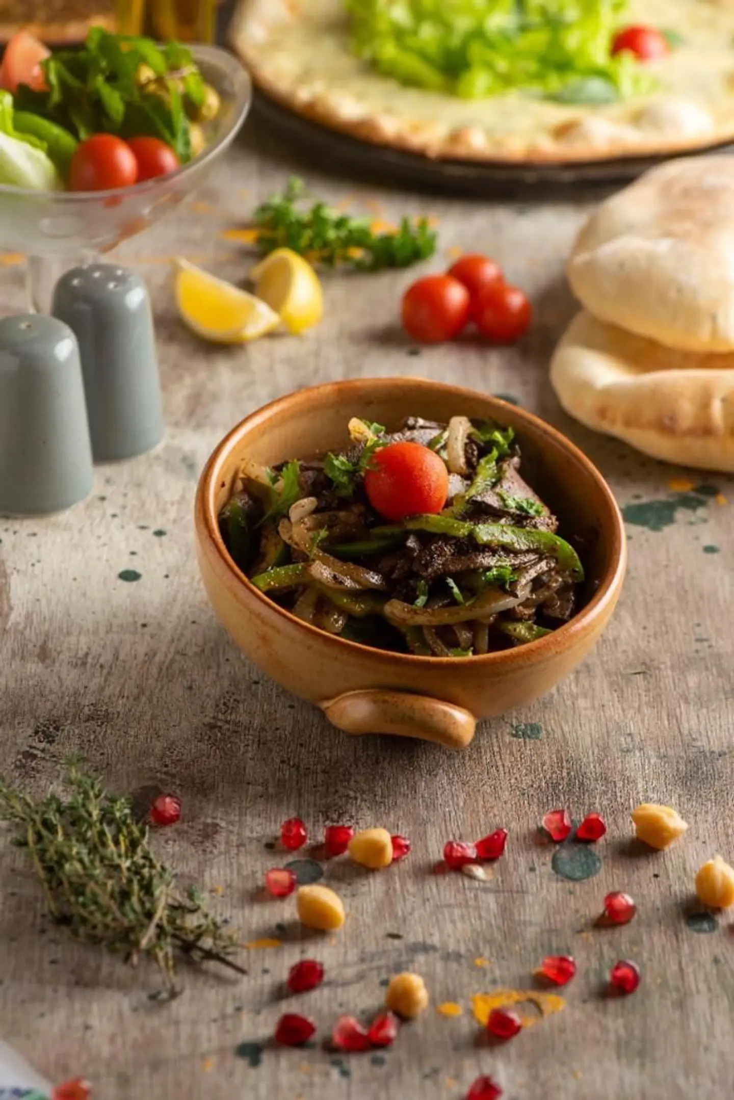 كبدة غنم مع الخضار