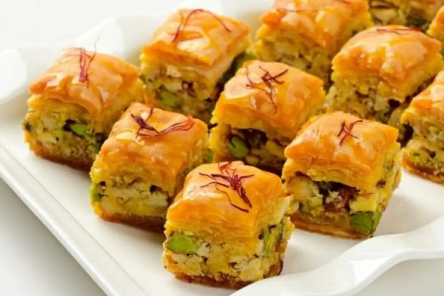 بقلاوة بالزعفران-6294