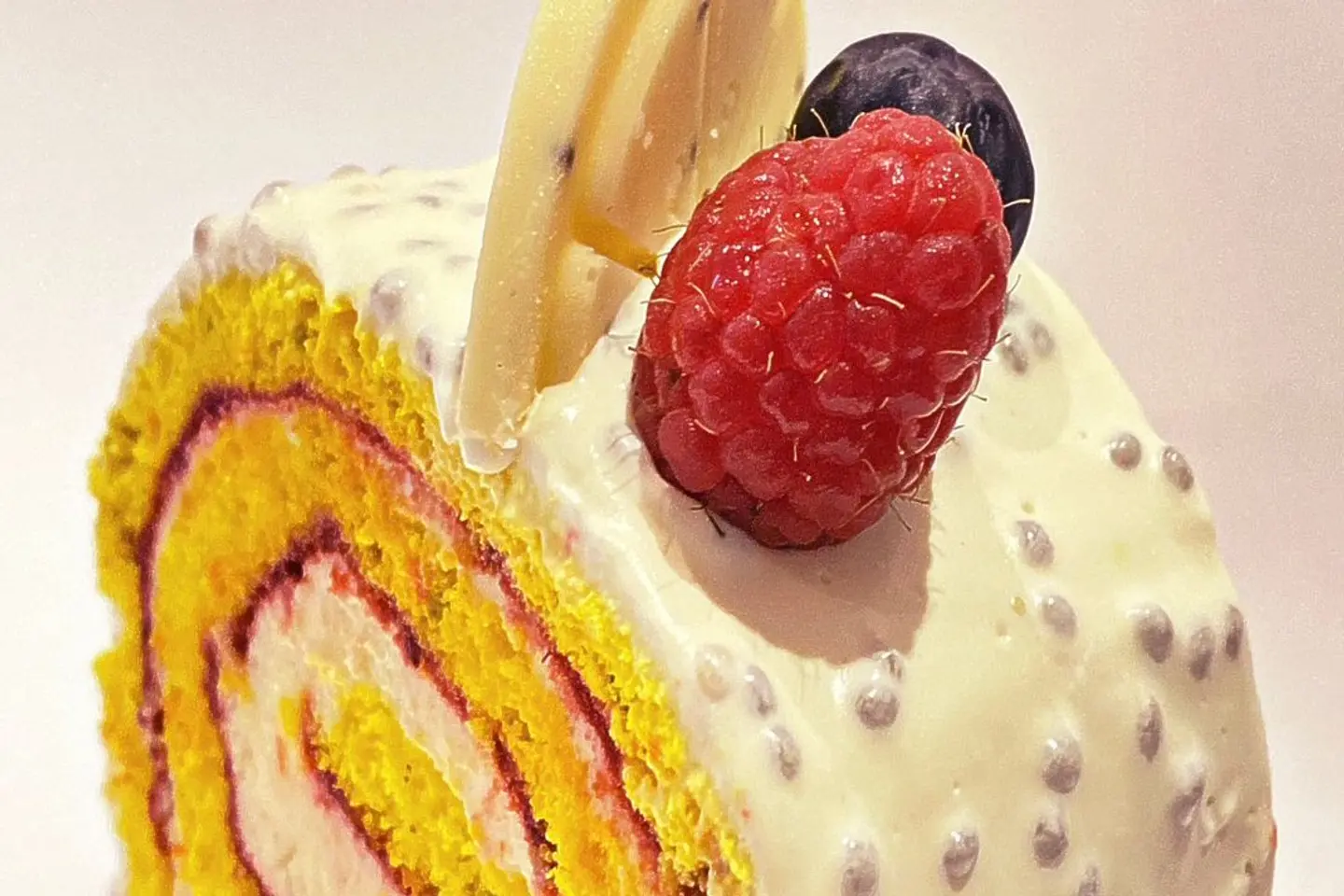 كيكة الليمون بالتوت