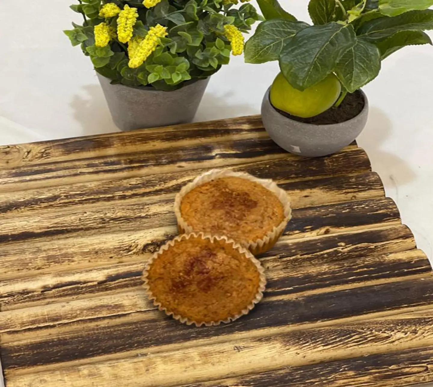 Keto Cinnamon Cupcakes 2 Pieces