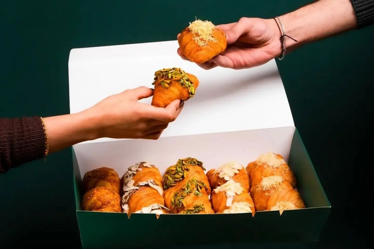 Croissant Box