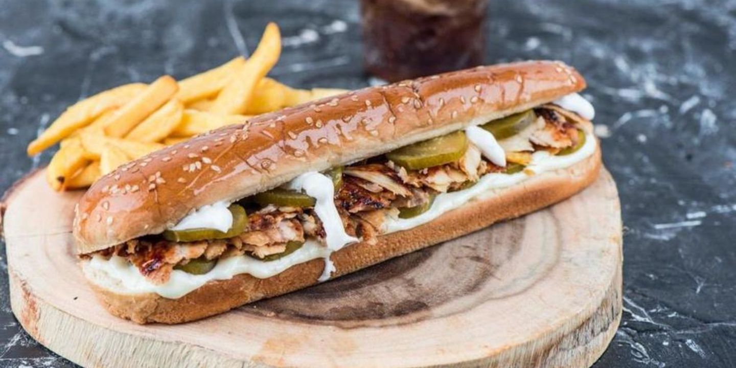 Jumbo Shawarma With Cheese