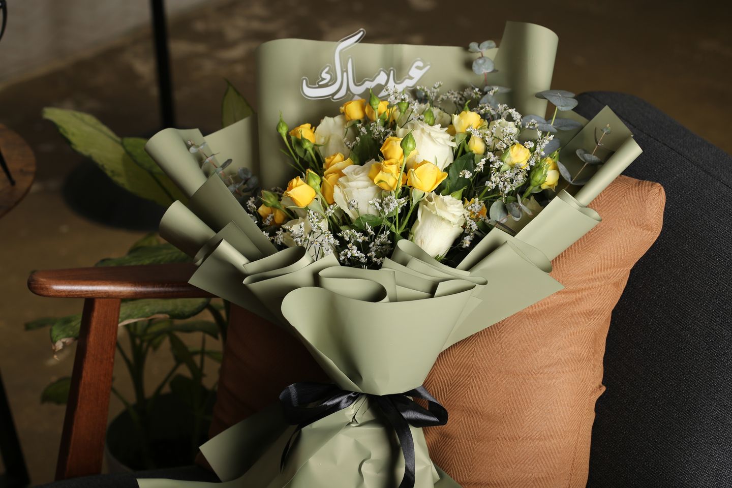 بوكيه دافئة مع تغريسة العيد