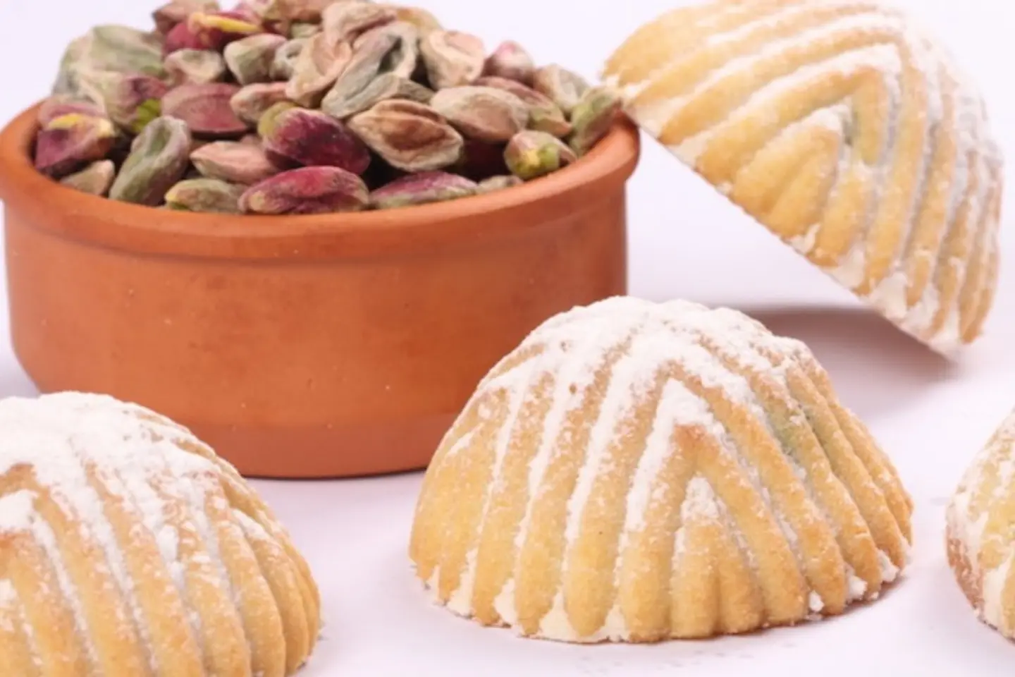 Maamoul Semolina   Pistachios Packed